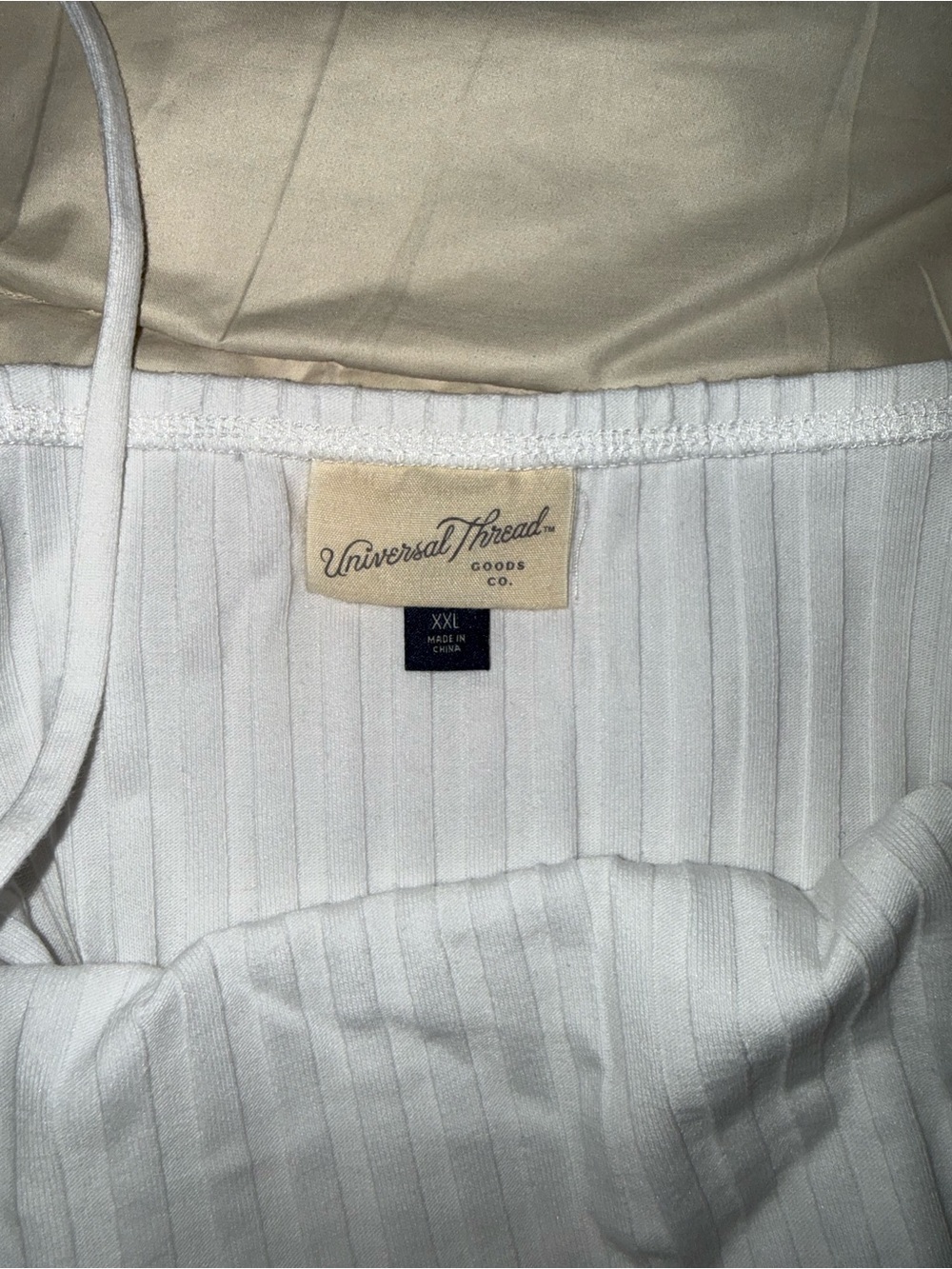 Universal Thread White Ribbed Spaghetti Strap Crop Camisole - Picture 3 of 3